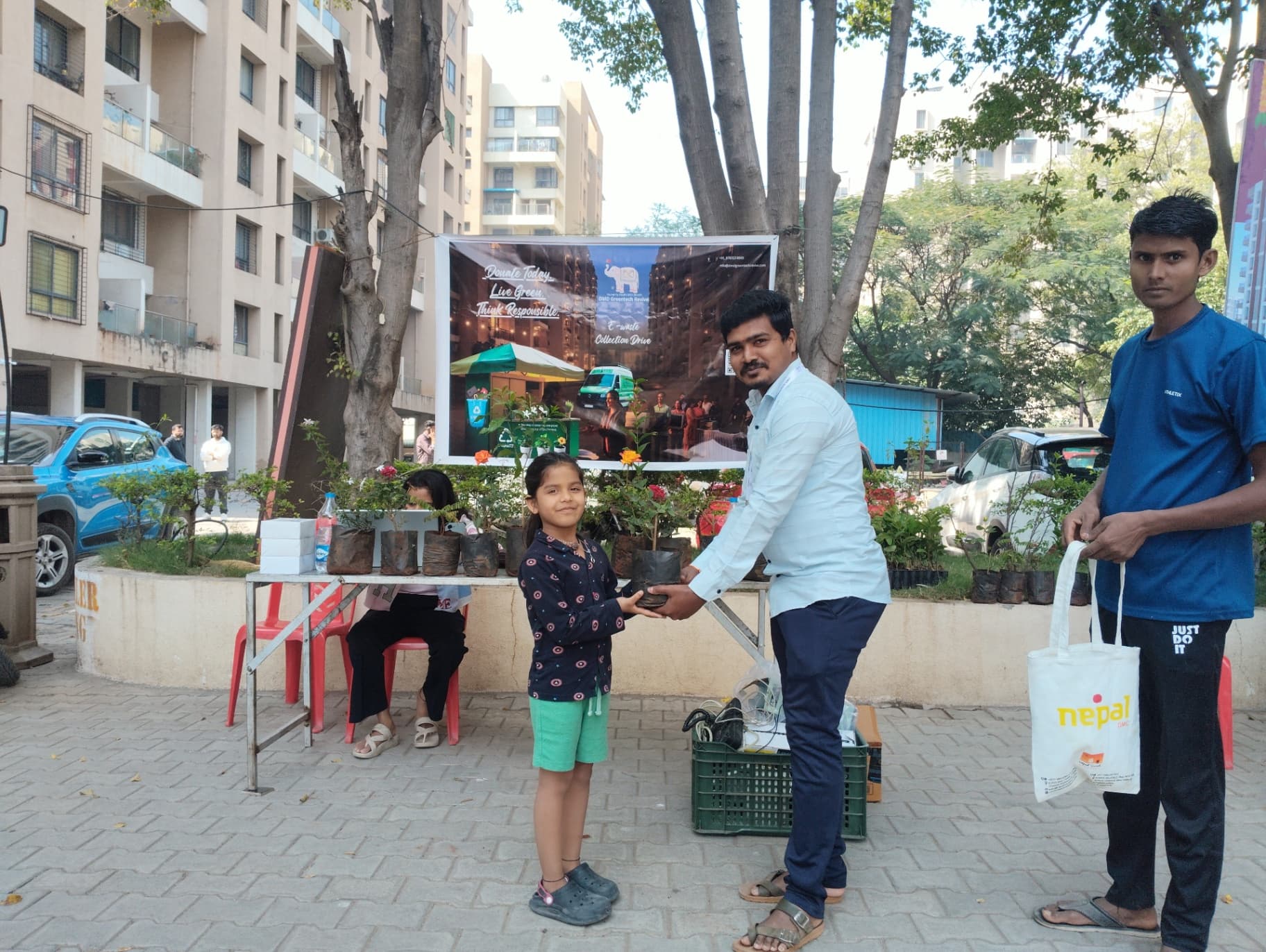 Ivy Botanica – E-Waste Collection Drive - Gallery Image 6